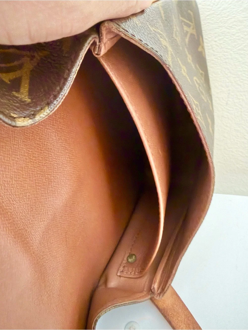 LOUIS VUITTON Cartouchiere MM Shoulder/Crossbody Bag Monogram